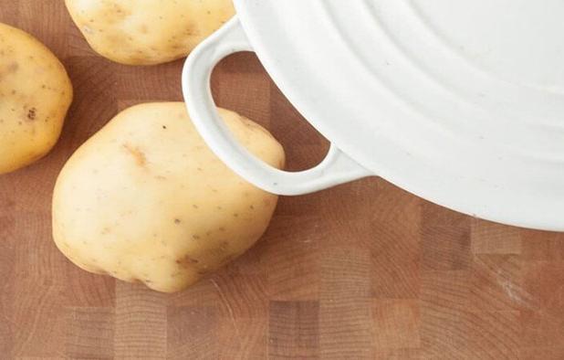 ۱۰ روش عالی برای از بین بردن شوری غذا