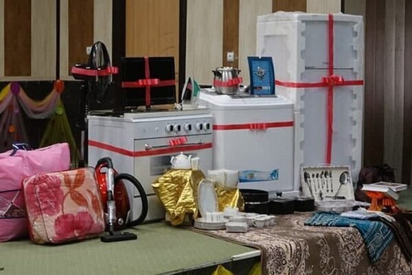 اهدای ۲۲۵ سری جهیزیه به نوعروسان کم بضاعت خوزستان