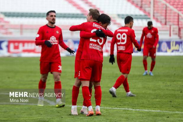 پیروزی ارزشمند تراکتور برابر سپاهان/ بازگشت اقتدار به سرخپوشان تبریزی