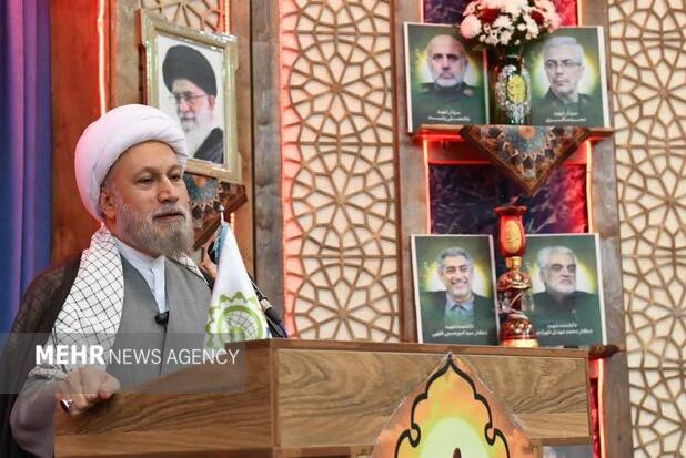 امام جمعه شیراز: اقتدار و ایستادگی ایران به برکت ولایت است