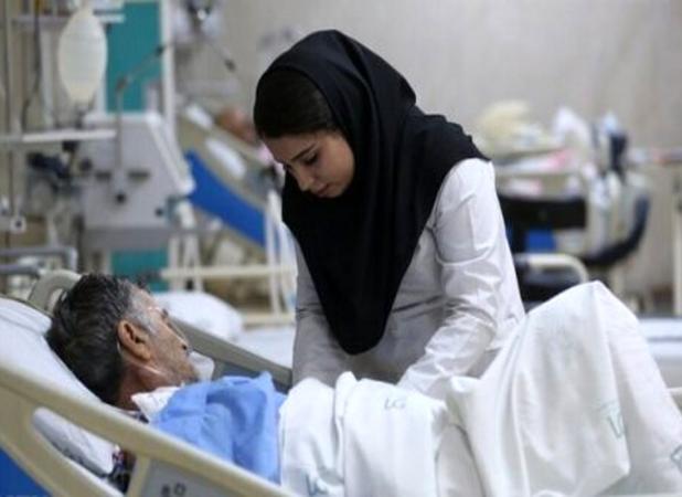 اضافه کار ۲۰ هزار تومانی زیبنده پرستاران نیست
