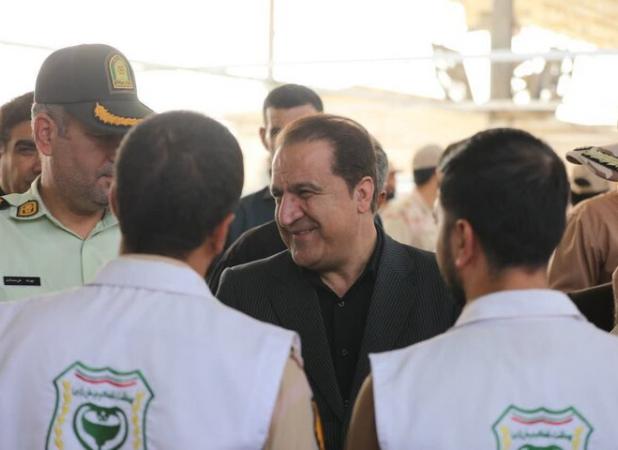 بازدید میدانی استاندار ایلام از نحوه خدمات رسانی در مرز مهران