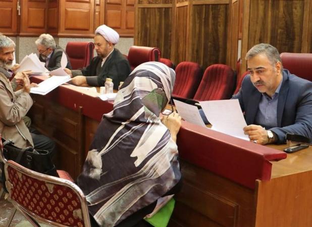 آزادی زندانی پس از ۲۰سال در ملاقات مردمی رییس دادگستری تهران