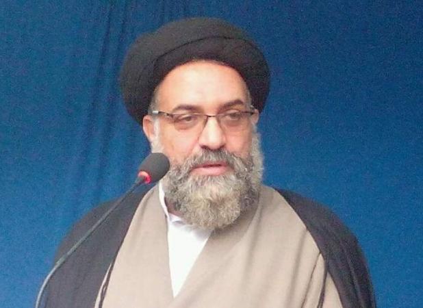 عظمت انقلاب و دستاوردهای نظام اسلامی مدیون امام راحل است