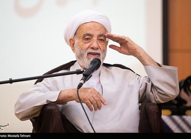 کاهش چشمگیر آسیب‌های اجتماعی در مدارسی که نماز جماعت برگزار می‌شود
