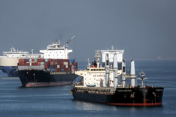 سالاری: صادرات ۴.۶ میلیون تن کالا از بنادر غرب هرمزگان انجام شد