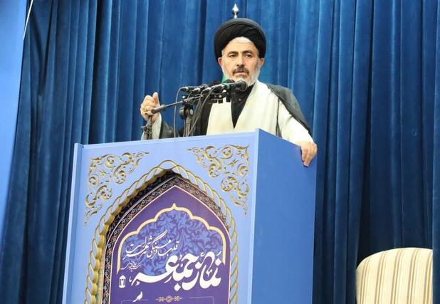 امام جمعه ارومیه: دشمن به دنبال ضربه زدن به هویت اسلامی است