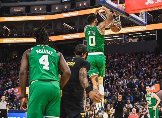 لیگ NBA|بوستون از سد نیویورک گذشت/ پیروزی لیکرز در غیاب جیمز
