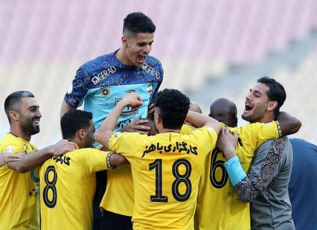 استوری پیام نیازمند بعد از شایعات پیوستنش به پرسپولیس