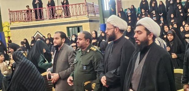 شکوه اجتماع دختران فاطمی در زرند؛ میعادگاه ارادت به بانوی دو عالم