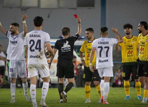 کربکندی: سپاهان از خودش ضربه خورد