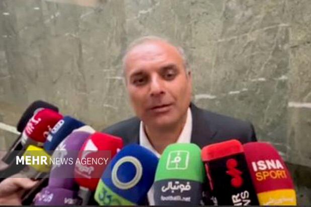 فراکسیون ورزش از پاسخ‌های درویش قانع نشد