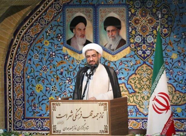 سرعت عمل در رفع مشکلات مردم ضروری است