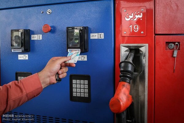 ۲ میلیون و ۸۰۰ هزار  لیتر سوخت ترمیمی برای ۵ هزار راننده شارژ شد
