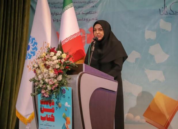 اسناد ملی در خدمت پژوهشگران؛ غرفه کتابخانه ملی در همدان فعال شد