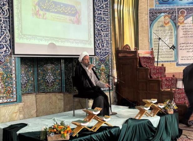 حجت‌الاسلام خورشیدی: جامعه بی‌قرآن گرفتار آسیب‌های اجتماعی می‌شود