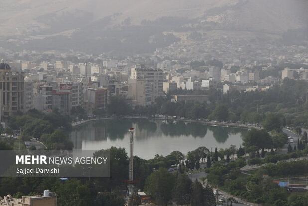 پیش‌بینی تندبادهای لحظه‌ای و خیزش گردوخاک در آسمان لرستان