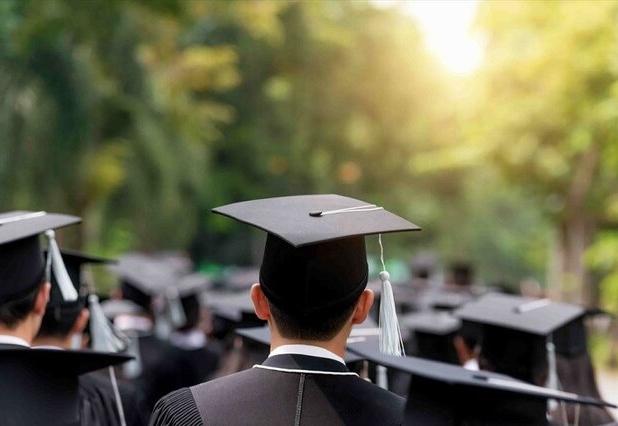 جوانان و دانشجویان مسلمان ایرانی علیه ظلم و سلطه‌اند