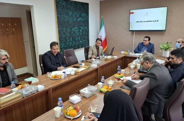 باید دوگانه‌سازی‌ها را از ادبیات خود حذف کنیم