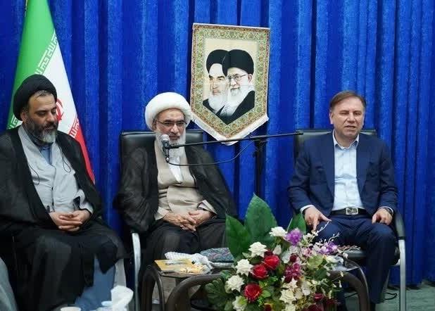 نماز جمعه بوشهر باید الگوی کشور باشد