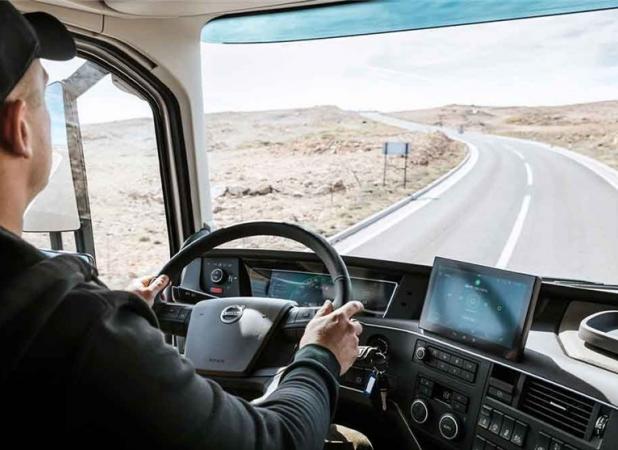 درخواست سازمان راهداری برای تجدیدنظر در حق بیمه رانندگان