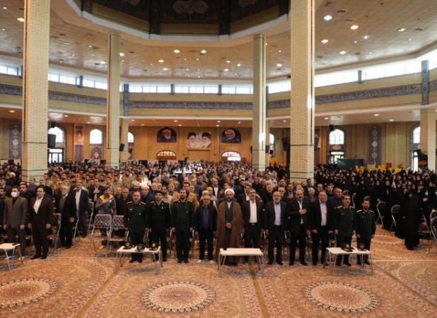 همایش باشکوه گرامیداشت بسیجیان در ایلام برگزار شد