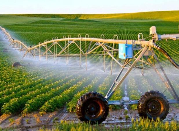 آبیاری ۱۵ هزار هکتار از اراضی کشاورزی آبدانان فراهم است