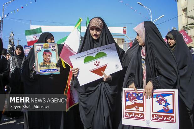 پاسخ دهه هشتادی‌ها به ترامپ در راهپیمایی ۲۲ بهمن گرگان