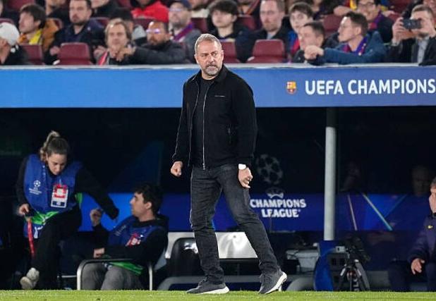 واکنش فلیک به ناراحتی یامال بعد از تعویض