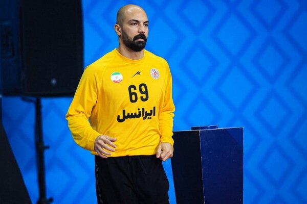 بازیکن تیم ملی هندبال: شرمنده مردم شدیم/ هرچه در توان داشتیم گذاشتیم