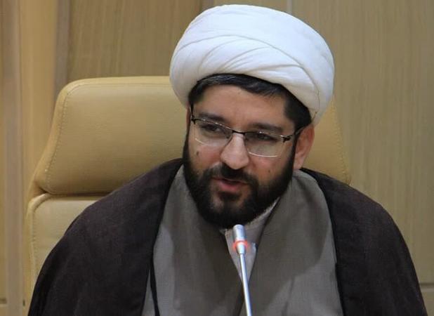 امیدی: مساجد فارس کانون تبیین سبک زندگی فاطمی می‌شوند