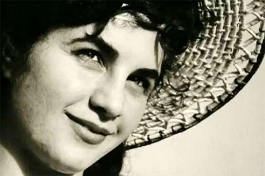 چهرۀ «فرانک» بازیگر سینمای قبل انقلاب در ۷۵ سالگی