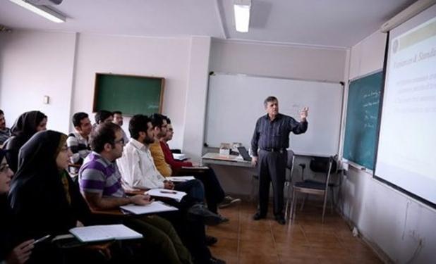 نشست ویژه بررسی روش «آموزش ترکیبی»