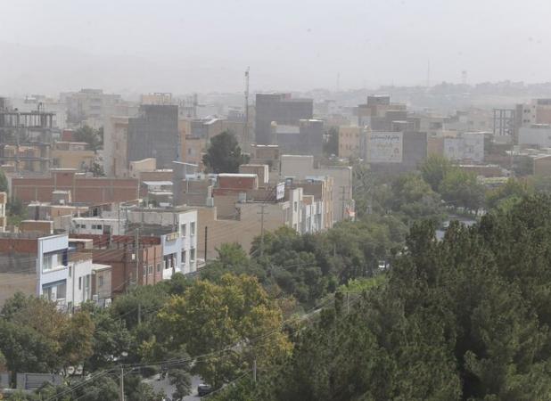 هشدار درباره آلودگی هوای بجنورد و کاهش دید افقی تا دو کیلومتر