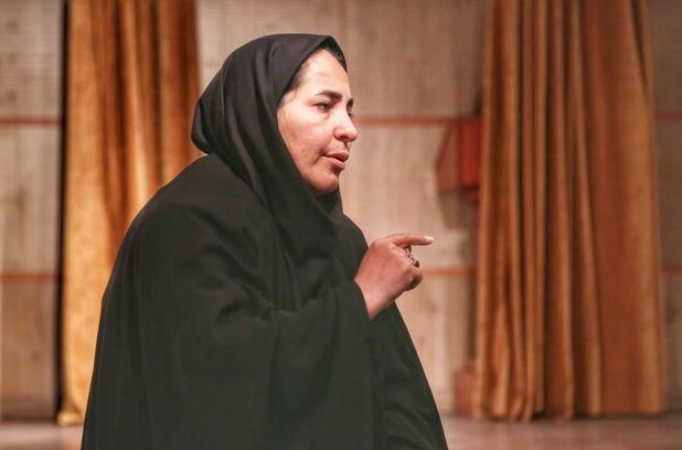 ۳۷ اثر به مرحله بازبینی جشنواره استانی تئاتر قم رسیدند / معرفی ۴ اثر به جشنواره منطقه‌ای فجر