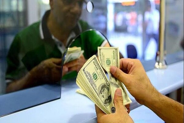 قیمت دلار و یورو در مرکز مبادله ایران؛ چهارشنبه ۱۷ اردیبهشت