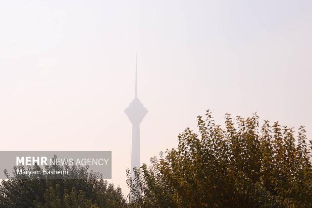 کیفیت هوا کاهش می‌یابد؛ گرد و خاک و رگبار باران در استان تهران
