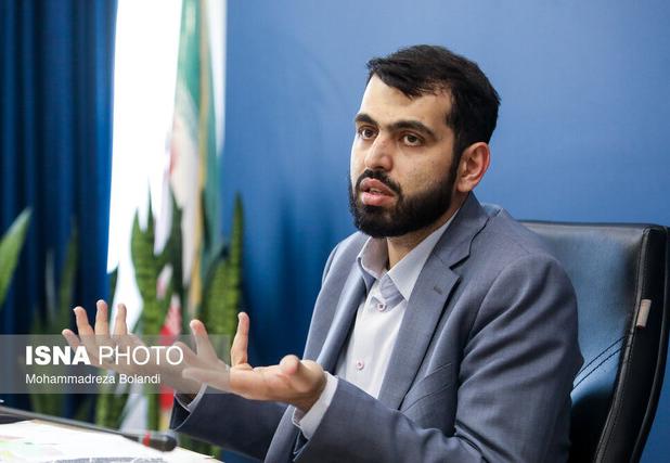 بهبود روند صدور مجوزهای کسب و کار و خدمات درمانی در فارس/ معیشت کارگران نگران‌کننده است