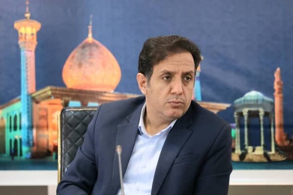 پارسایی: مشکلات زیرساختی مانع رونق گردشگری فارس است