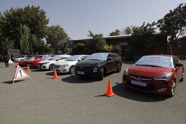 پلیس: ۸۶۷ وسیله نقلیه فاقد پلاک در غرب تهران توقیف شدند