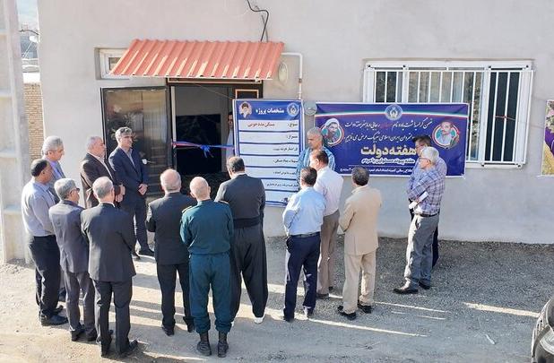 واگذاری واحدهای مسکن محرومان در سنندج همزمان با هفته دولت