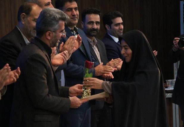 فعالیت ۱۱ پژوهش‌سرای دانش‌آموزی در سمنان/ تجلیل از ۶۰۰ دانش‌آموز پژوهشگر