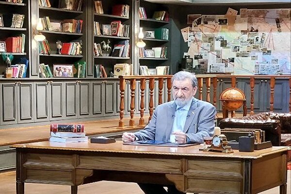 رضایی: اظهارات ترامپ برای برچیدن تأسیسات هسته‌ای ایران توهم است
