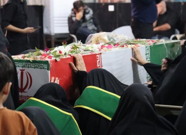 ورود پیکر ۵ شهیدتازه‌تفحص‌شده به گلستان؛ دوشنبه در گرگان تشییع می‌شوند