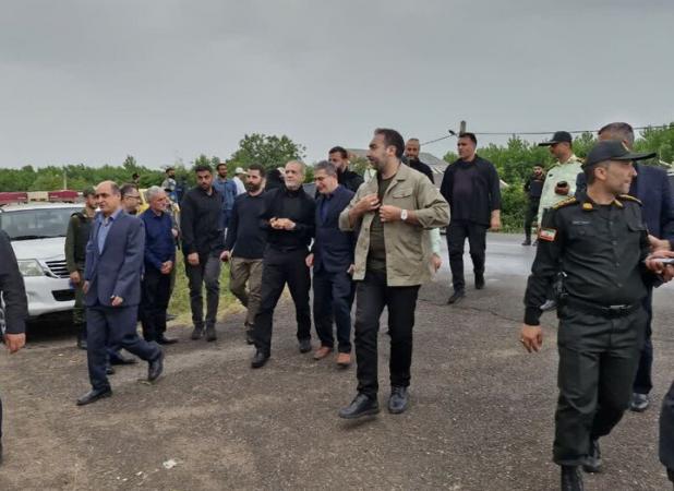 حضور رئیس‌جمهور در مراسم ترحیم ابوالشهید حاج حافظ کوچکی‌نژاد