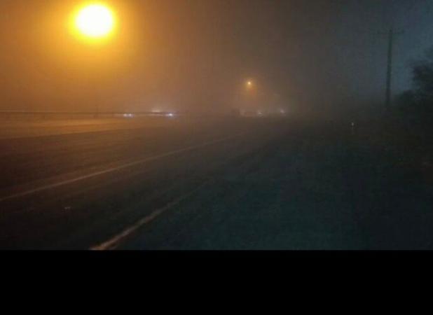 مه غلیظ و یخ سیاه در جاده‌های استان مرکزی؛ هشدار جدی به رانندگان