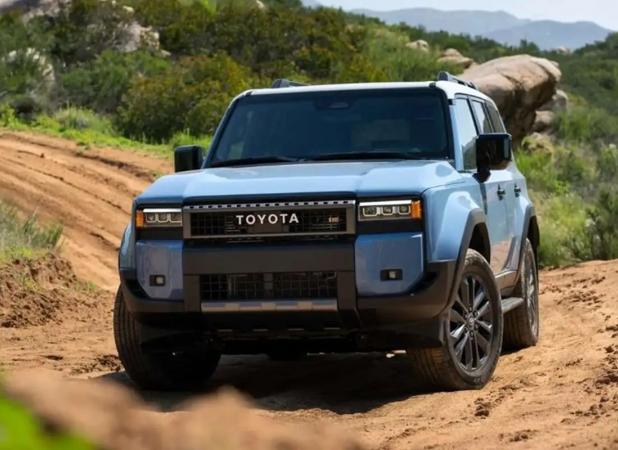 تویوتا پرادو ۲۰۲۵ با طراحی متفاوت و منشأ چینی!