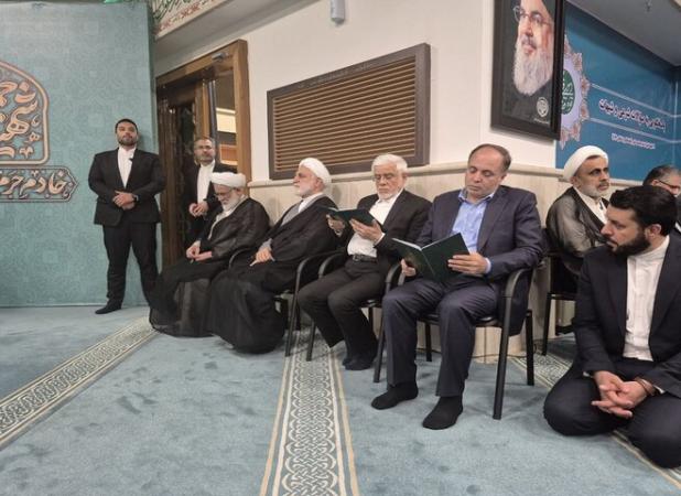 عارف در مراسم گرامی داشت شهدای خدمت حضور یافت