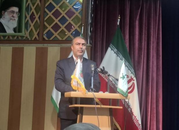 حسینی: دانش‌آموزان حقیقت خون شهدا را در کنگره‌ها و یادواره‌ها بیاموزند