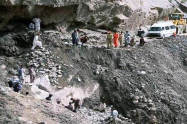 ۸ کشته و ۴ زخمی در رانش زمین در شمال پاکستان